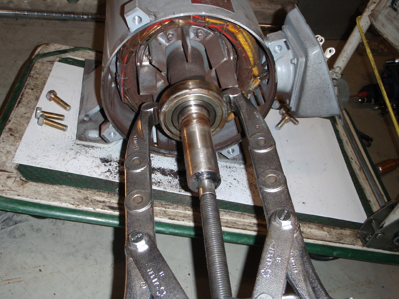 ベアリング交換